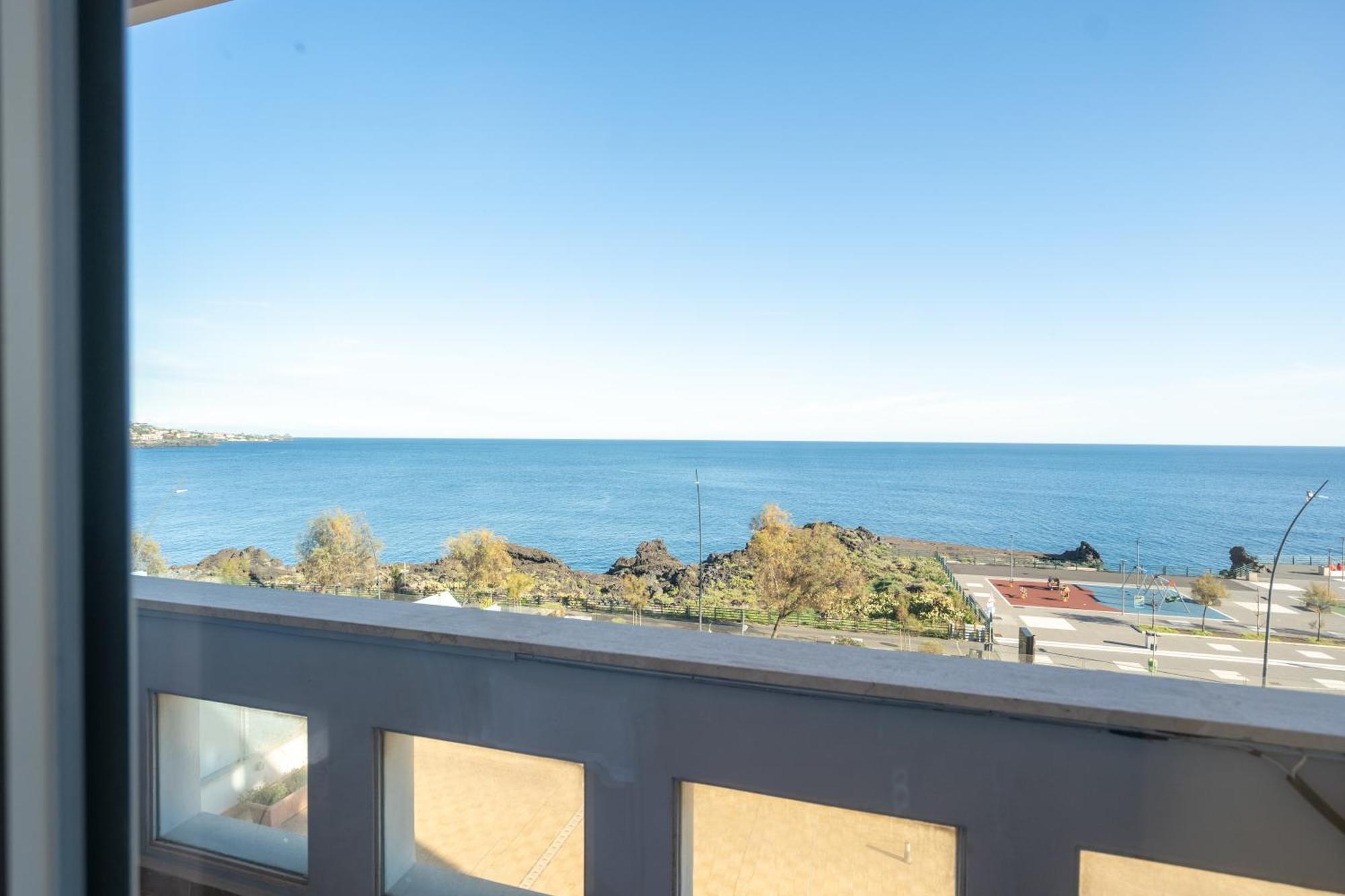 Perla Marina Sea View Apartment Catânia Exterior foto